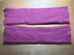 ピンク リブ編み アームカバー 指穴付き