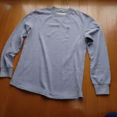 Abercrombie グレー マッスルフィット トレーナー M