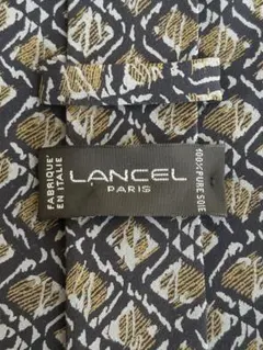 送料込み LANCEL（ランセル）ネクタイ 総柄のサムネイル