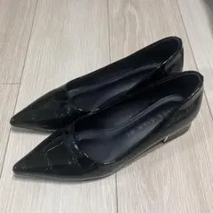 早い者勝ち【美品】24cm 黒パンプス ヒール3cm ビニール素材