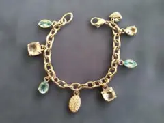 【新品未使用】スワロフスキー　シルバーブレスレット　宝石風チャーム