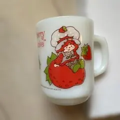 Fire-King ストロベリーショートケーキ ミルクガラス マグカップ①
