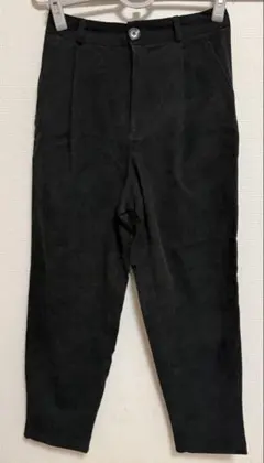 GU コーデュロイタック テーパードパンツ ブラック