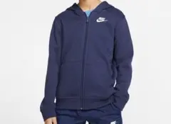 【新品】NIKEパーカー　子供用140