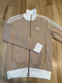 adidas モカブラウン クラシック TT L JP2522 - メルカリ