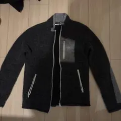 グレー ウール混合 ジップアップセーター