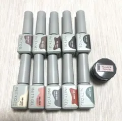 【新品未使用】アイニティ　ニュアンス カラーコレクション　セット