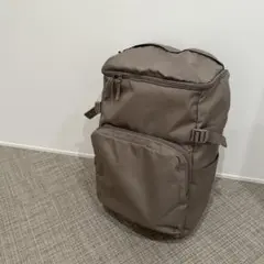 無印良品 肩の負担を軽くするリュック ベージュ 軽量 A4 PC収納可 美品