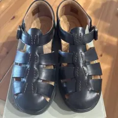 Clarks Certina Sun ブラック レザー サンダル 23cmのサムネイル