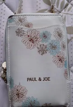 PAUL & JOE フラワー柄ショルダーポーチ