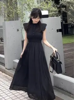 ブラックフレアスリーブロングワンピース