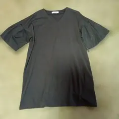 In this Lifeインディスライフ ︎Ｔシャツ⭐️カーキ⭐️チュール袖のサムネイル