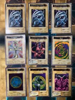 バンダイ版 遊戯王まとめ売り４４枚　ブルーアイズホワイトドラゴン 英語版など