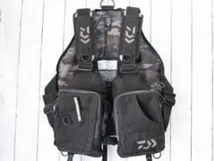 ダイワ　フィッシングベスト ライトフロートゲームベスト フリー DF-6406 DAIWA（釣り） 【目玉商品】 ダイワ ライトフロートゲームベスト