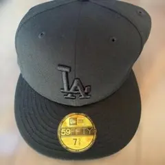 S323.6 New Era 59FIFTY LA ブラックキャップ 7 3/8