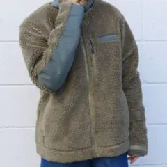 【SHIPS any別注 】Columbia ボアフリース　ユニセックス　M