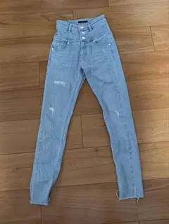 EMODA ハイウエスト スキニーデニムパンツ ライトブルーのサムネイル