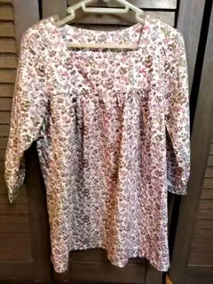 LIBERTY Nancy Ann 七分袖スクエアネック ギャザーチュニックのサムネイル