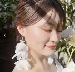 Item thumbnail for item cf9f99af-5d99-45b1-90a5-79ee79f4ef4a