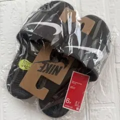 NIKE ナイキ サンダル カワスライド 24センチ 新品のサムネイル