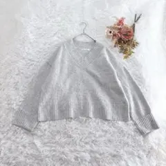 ショコラフィネローブ Vネックニット ウール混 セーター オーバーサイズ 無地