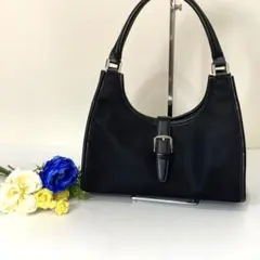 美品　00s archive y2k ワンショルダーバッグ ブラック　ベルト