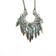 ブルー　クリスタル　ビジュー　ビーズ ネックレス　ペンダント