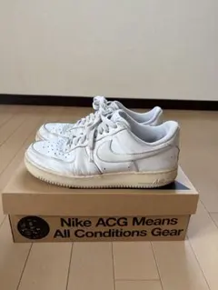 NIKE AIR FORCE 1 ホワイト