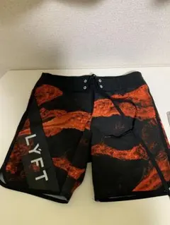 2025年最新】darc sport パンツの人気アイテム - メルカリ