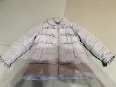 BeBe フリル付き中綿コート ベージュ