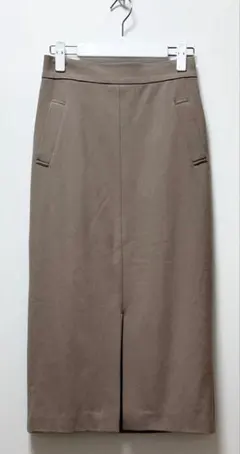 N. Natural Beauty Basic フロントスリットタイトスカート