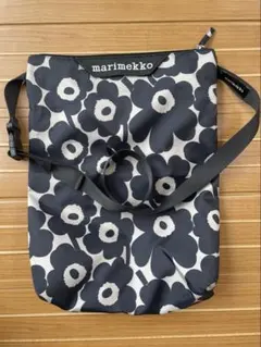 マリメッコショルダーNeat Crossbody Mini Unikko M