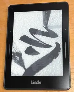 kindle voyage ce0700 美品 アマゾン「Kindle Voyage」レビュー--高解像度のハイエンド電子書籍