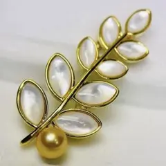 オーロラ本真珠 ブローチ ゴールデンパールネックレスペンダント　兼用 白蝶貝殻