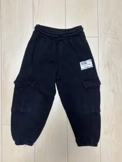 黒いカーゴパンツ 5歳 (110cm)