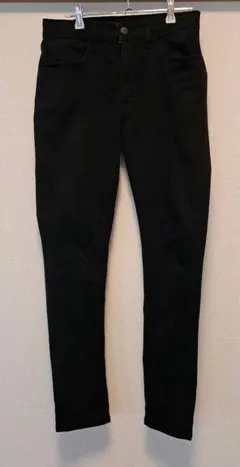 黒スキニー デニム