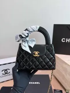 CHANEL ショルダーバッグ ブラックのサムネイル