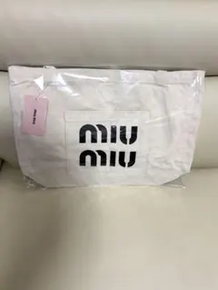 2026年最新】MIU MIU レディース エコバッグの人気アイテム - メルカリ