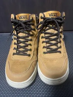 Item thumbnail for item 967c2451-f6cb-47e6-915d-f2af37d62d99