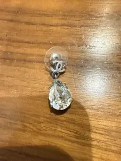 シャネル クリスタルドロップピアス(片耳用)