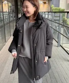 SLOBE IENA フェザーライト撥水パッファーダウン　ブラック　36のサムネイル