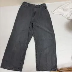 ブラック デニムパンツ ワイドシルエット