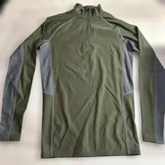 Under Armour ハーフジップ長袖カットソー オリーブグリーン