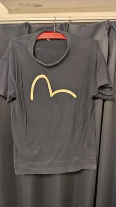 紺のロゴ入りTシャツ エビス evis yamane ヤマネ