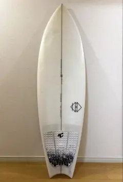 珍しい6'0ft 美品】DHD TWIN サーフボード 6'0グレー ホワイト - メルカリ