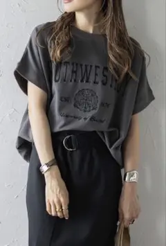 BONJOUR SAGAN スウェットTシャツ チャコールグレー