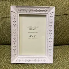 LAURA ASHLEY⭐︎フォトフレームのサムネイル
