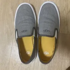 k*n様 UGG グレー スリッポン