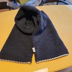 UGG ロングマフラー黒