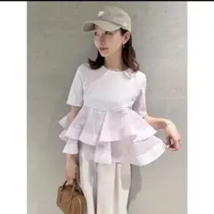 SNIDEL 異素材切り替えペプラムトップスのサムネイル